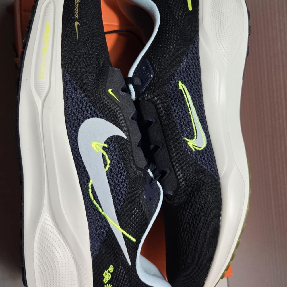 Nike Air Zoom Winflo 9 Premium Mens Running Shoes Brethable Trainers Sz 12 NEW - Picture 5 of 13